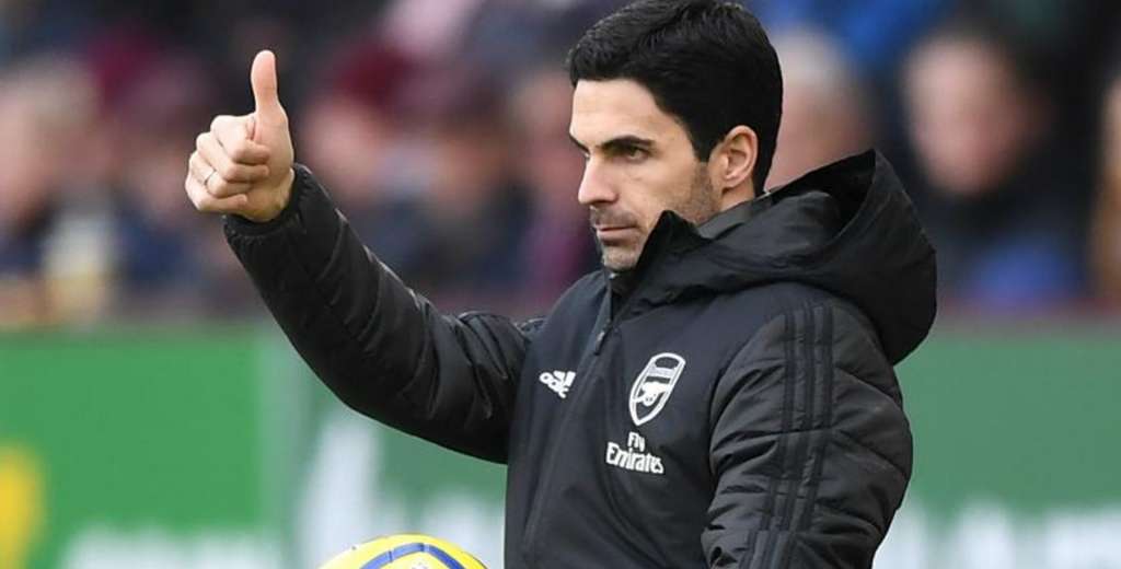 Arsenal's SURPRISE option for midfield that could join on the CHEAP