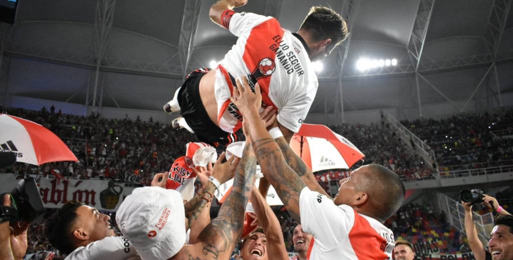 River Plate grita campeón nuevamente: actuación descomunal de Álvarez