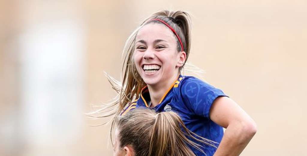 El increíble golazo de Athenea del Castillo en la victoria del Real Madrid