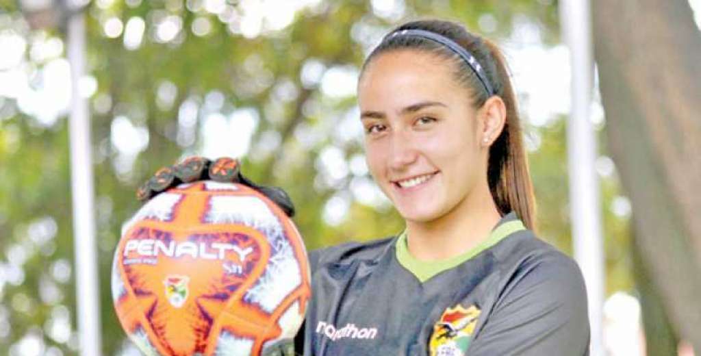 Una jugadora de Bolivia, elegida como la mejor arquera joven de Sudam&eacute;rica