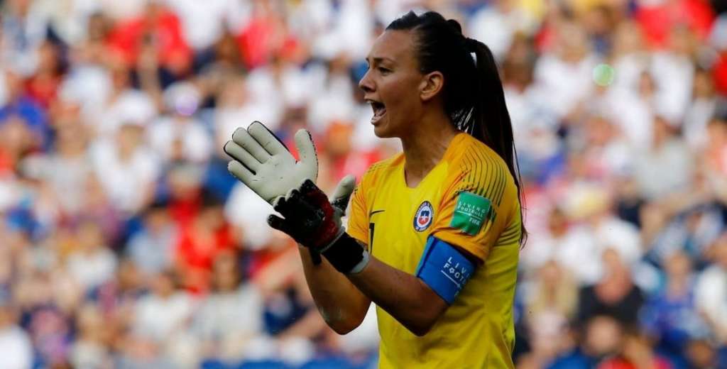 Christiane Endler se queda con el premio The Best a la mejor portera