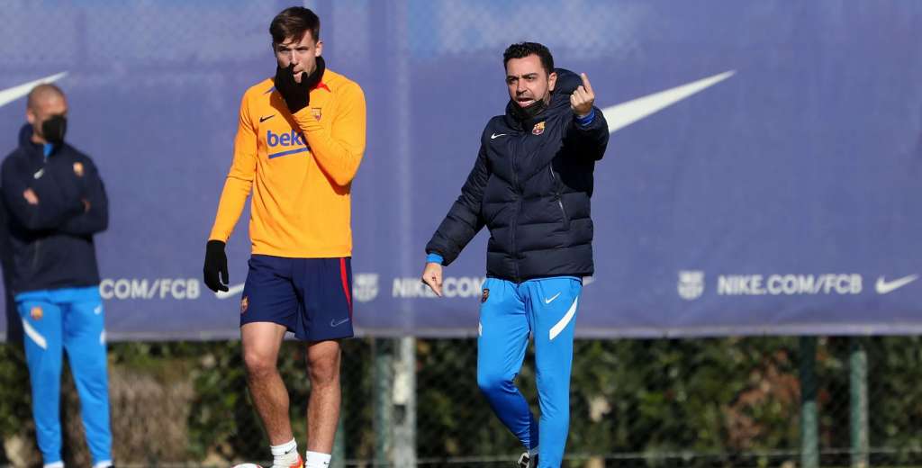 Esc&aacute;ndalo en Barcelona: No se present&oacute; a entrenar