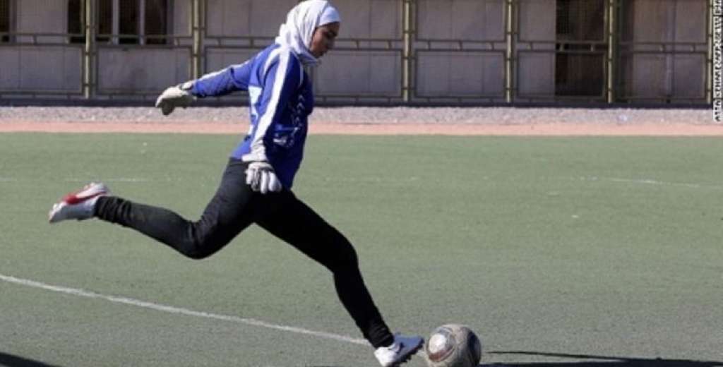 Pol&eacute;mica en Francia: &iquest;Deben o no llevar el velo isl&aacute;mico en los partidos? 