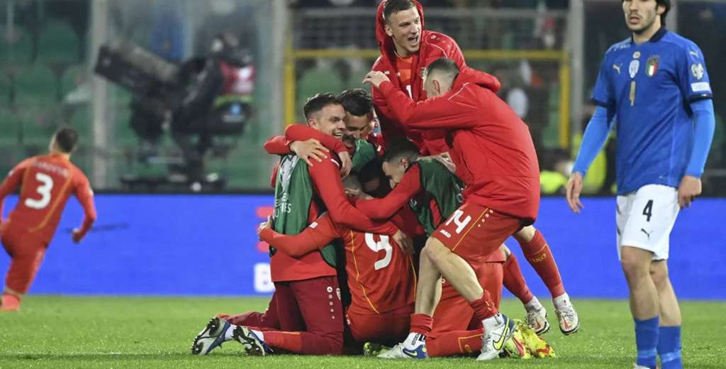 Italia se hunde: se ir&iacute;a de la Selecci&oacute;n tras quedar afuera del Mundial