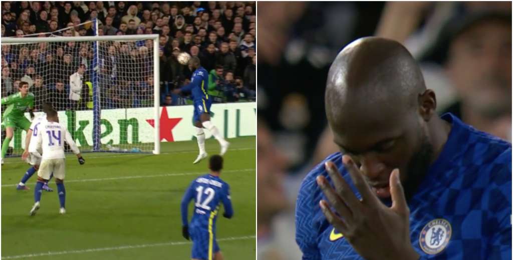 No tiene explicación alguna: Lukaku, totalmente solo, la tiró afuera