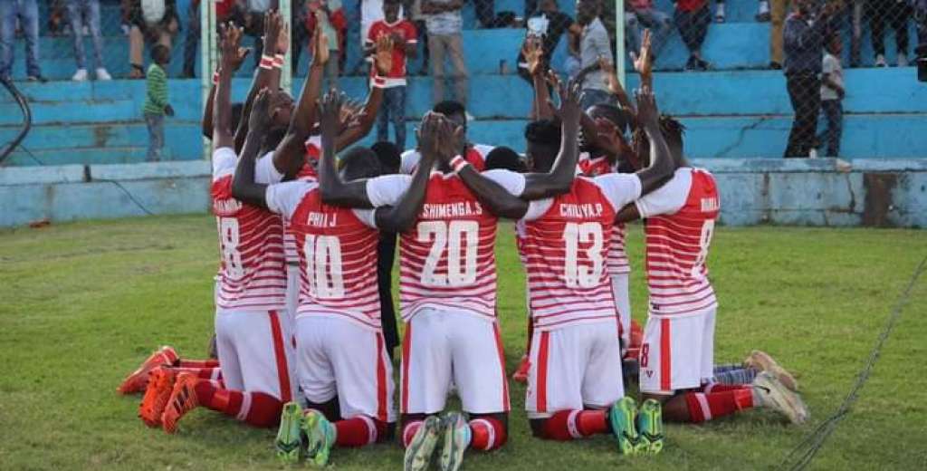 Incre&iacute;ble: Les hicieron un "gualicho" y se negaron a entrar al vestuario