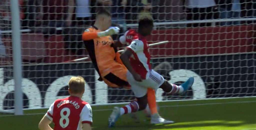 El Leeds está en descenso directo por este horror de su portero