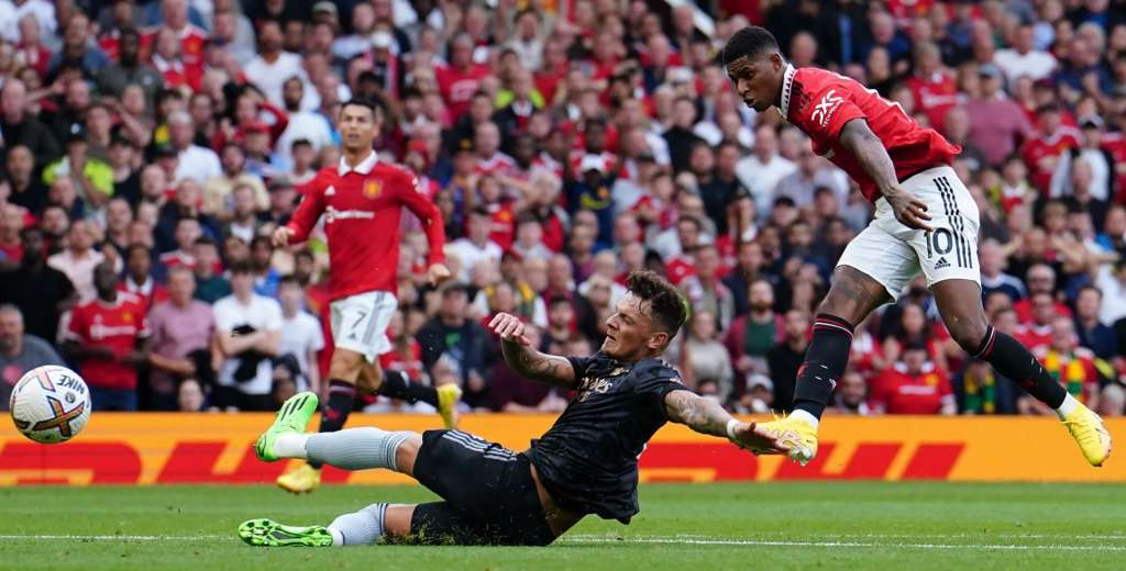 Es mágico: el pase de Bruno Fernandes en el 2-1 de Rashford