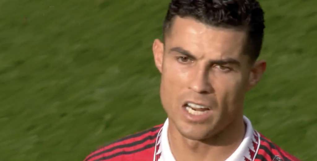 Tremendo gesto: Ten Hag lo sacó y Cristiano explotó