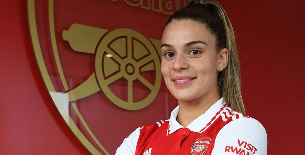 Gio Queiroz regresa al Arsenal para reforzar la línea delantera