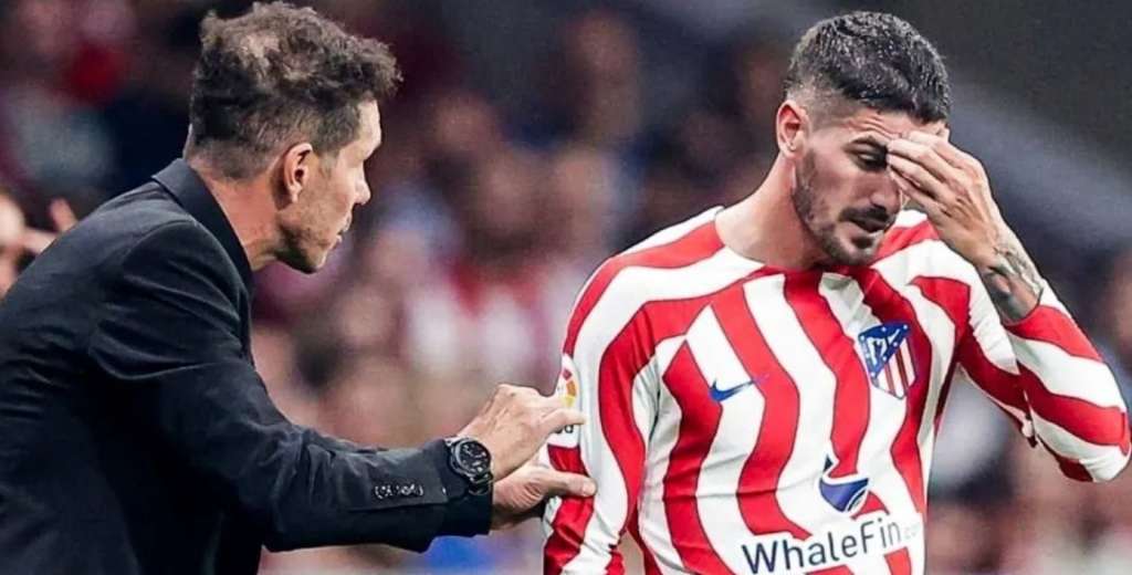 De Paul en su peor momento: ingres&oacute; y la hinchada del Atl&eacute;tico lo destroz&oacute;