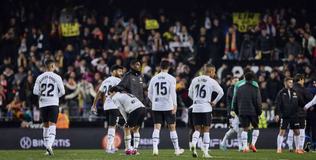 El Valencia fue eliminado y &eacute;l estall&oacute;: "el equipo ha tenido un miedo incre&iacute;ble"