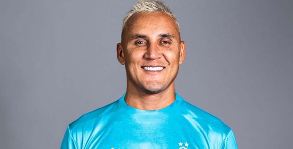 Es oficial: Keylor Navas dej&oacute; el PSG y sell&oacute; su llegada a la Premier League