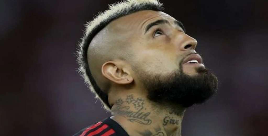 Perdió la cabeza: Arturo Vidal y su rabia con el entrenador del Flamengo