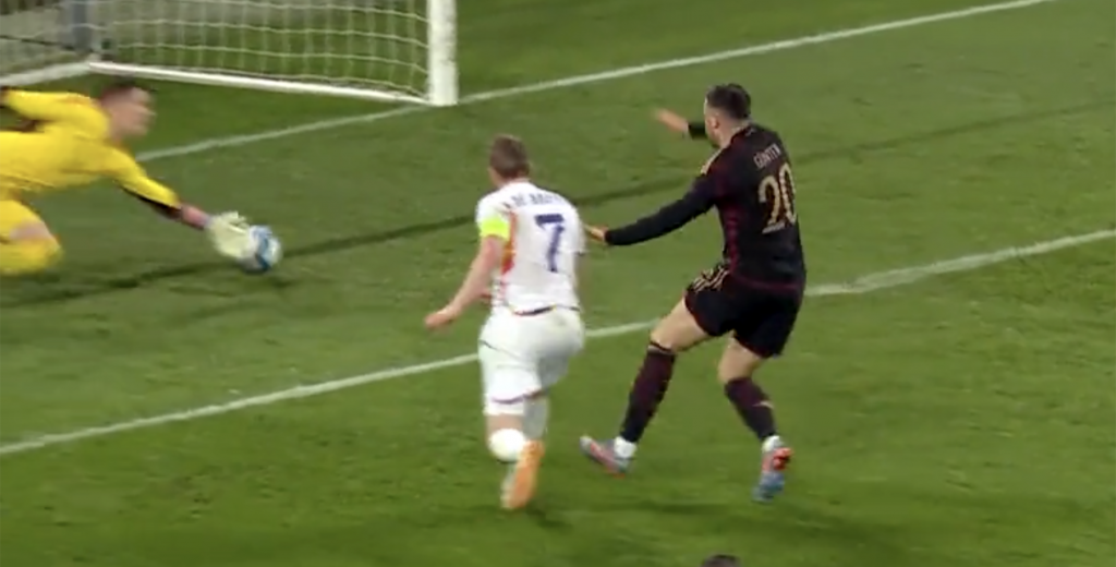 ¡Qué calidad! De Bruyne liquidó a Alemania con este golazo