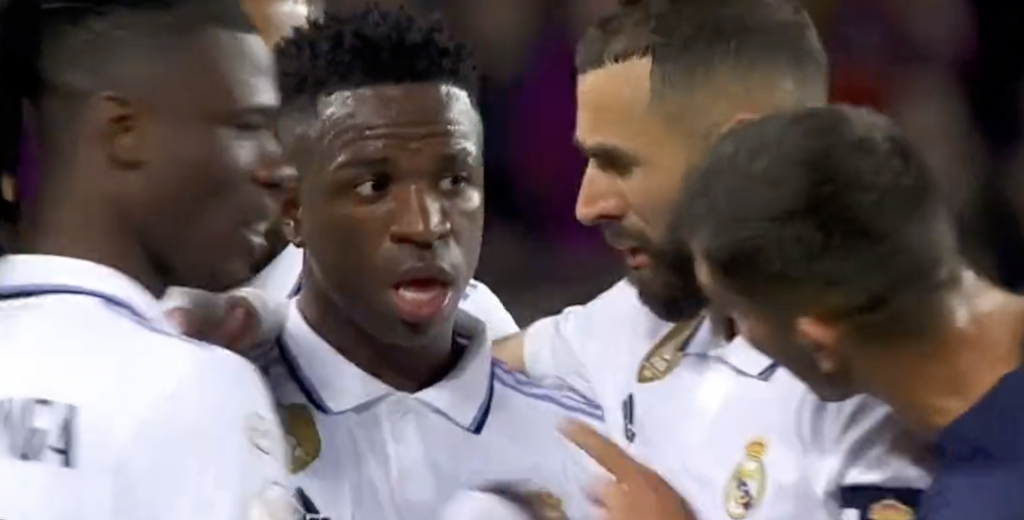 Vinicius explot&oacute; y le grit&oacute; en la cara: "Callate que sos mal&iacute;simo"