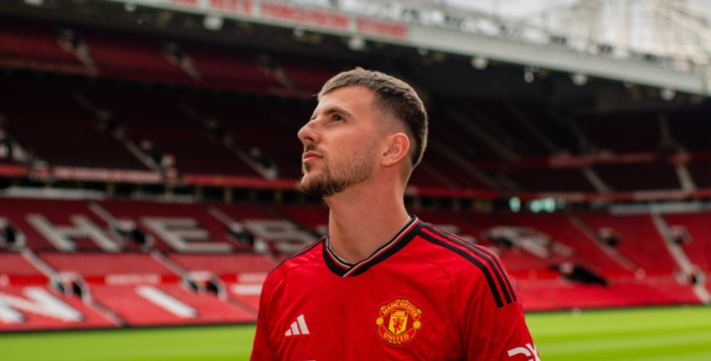 Manchester United lo compró por 70 millones y le dio el 7 de Cristiano Ronaldo