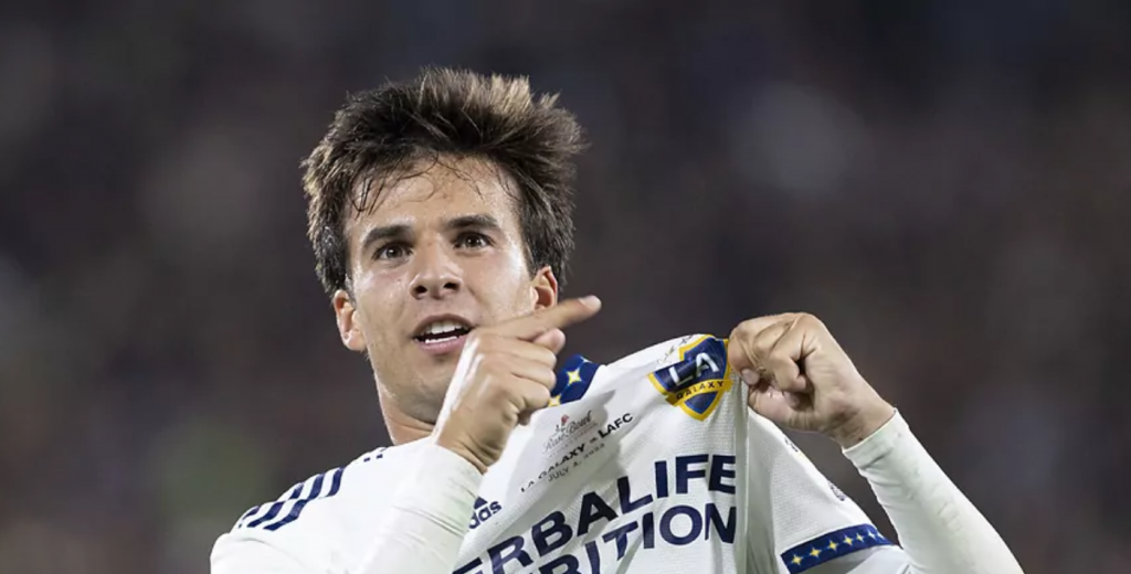 Fue compa&ntilde;ero de Messi y la rompi&oacute; en el cl&aacute;sico de la MLS: "No juego por dinero"