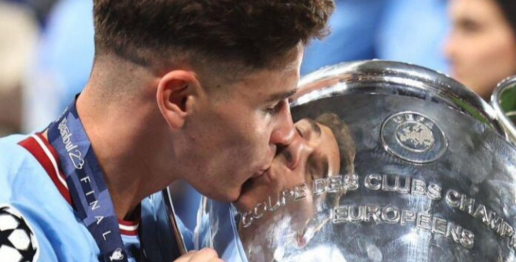 Jugó poco en el City pero cumplió: los excelentes números de Julián Álvarez