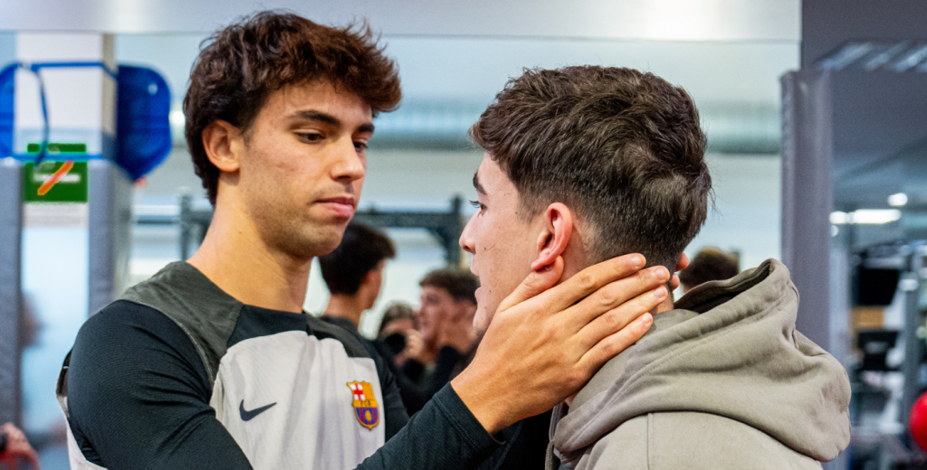 Hubo lágrimas: Gavi fue en muletas al entrenamiento del FC Barcelona tras su lesión