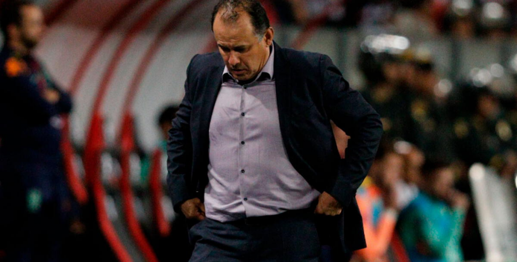 Y un día se hizo oficial: Reynoso se fue de la Selección Peruana y ya tiene reemplazo