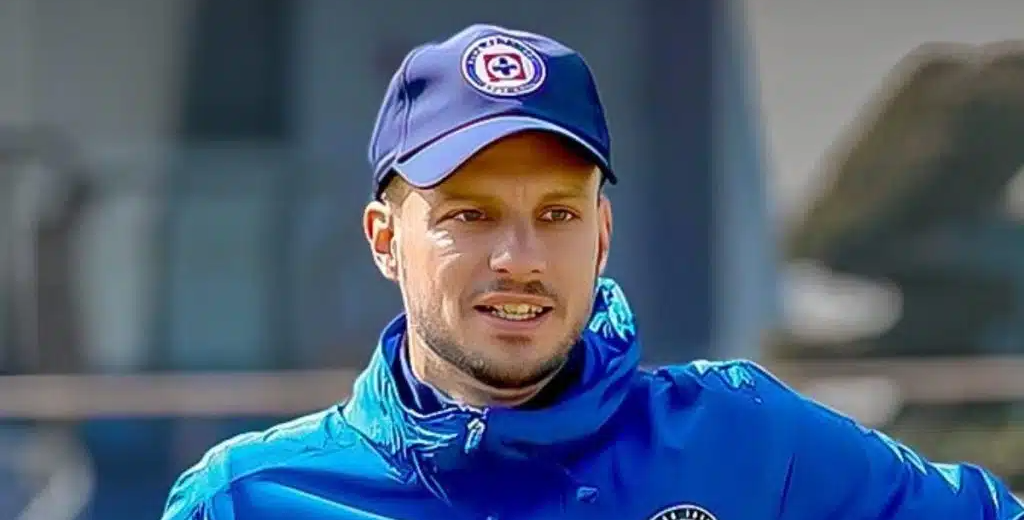 Cruz Azul busca cerrar el fichaje más grande y polémico de la historia de México