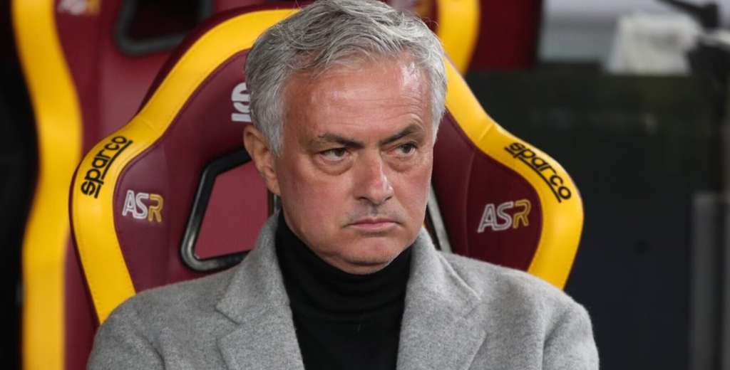 Roma en llamas: Mourinho lo esper&oacute;, le peg&oacute; en el rostro y puede irse del club