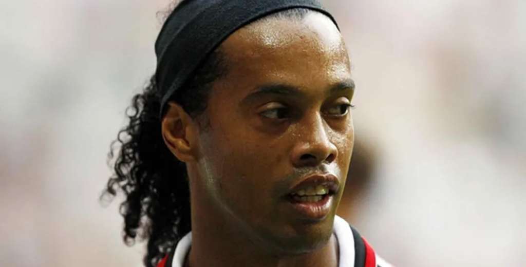"Hay que vender a Ronaldinho, lleg&oacute; temprano a la pr&aacute;ctica, pero..."