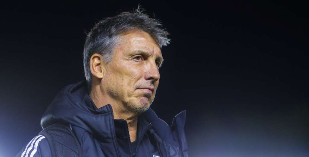 Es el principal candidato para dirigir a las Chivas, pero las polémicas lo complican