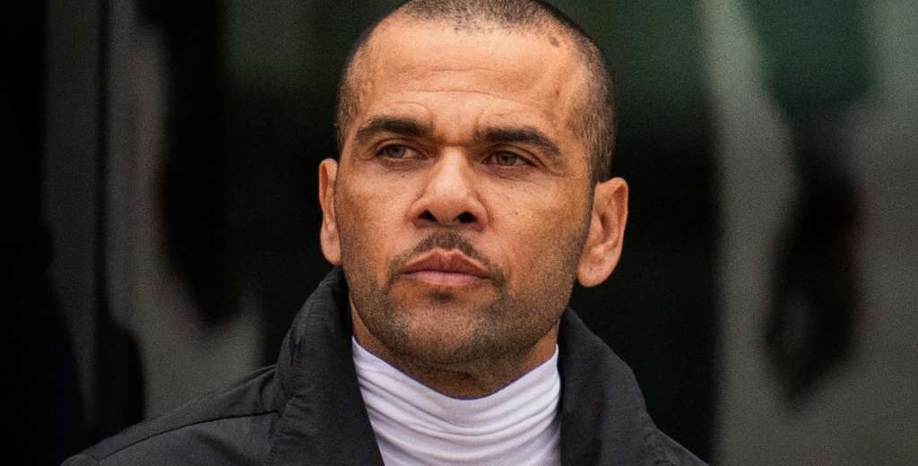 Es una locura: Dani Alves estuvo 430 días preso y tiene el final más dramático