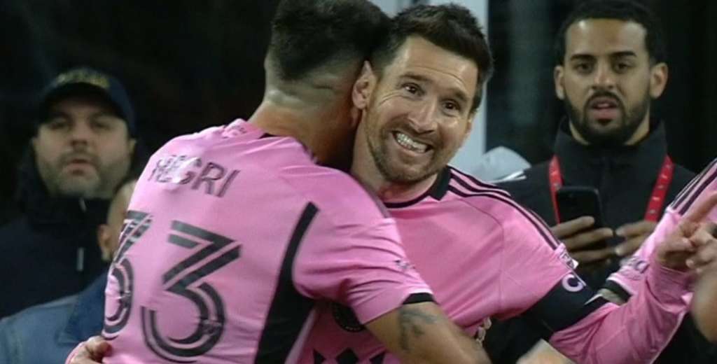 Messi en modo bestia: qued&oacute; dos veces frente al arquero y fue infalible...