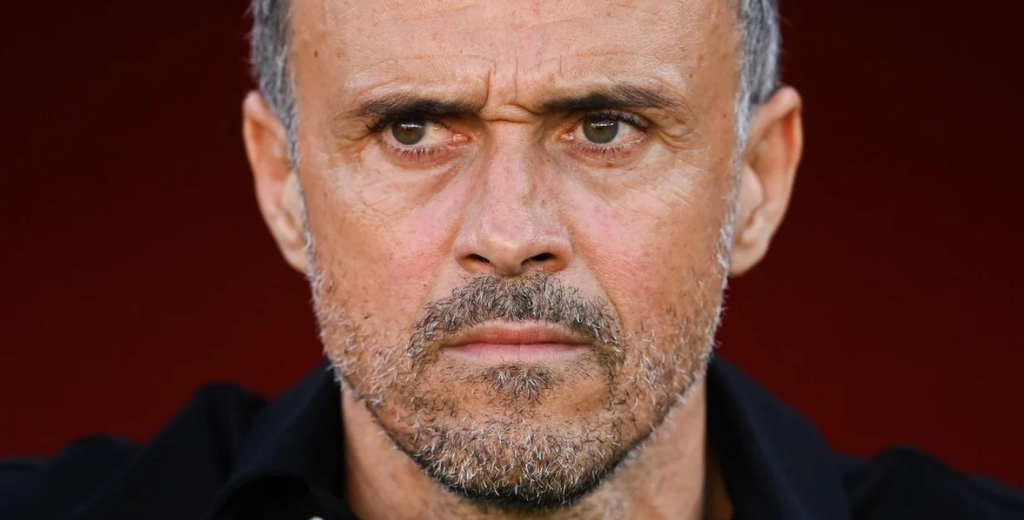 Fue su &uacute;ltimo partido en PSG y Luis Enrique no lo sab&iacute;a: no jug&oacute; ni un minuto