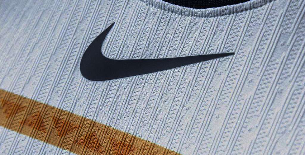 Nike volvi&oacute; locos a los hinchas de Pumas con un espectacular uniforme retro
