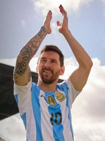 Sorpresa Adidas anuncio hasta cuando vestira a la Seleccion Argentina Bitbol