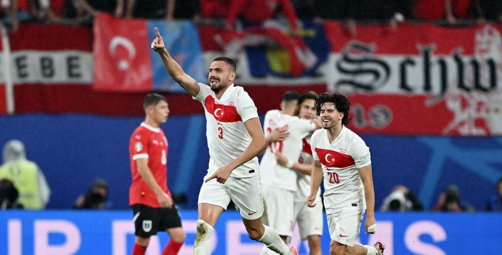 Turqu&iacute;a sufri&oacute; hasta el final y elimin&oacute; a Austria: va contra Pa&iacute;ses Bajos en cuartos