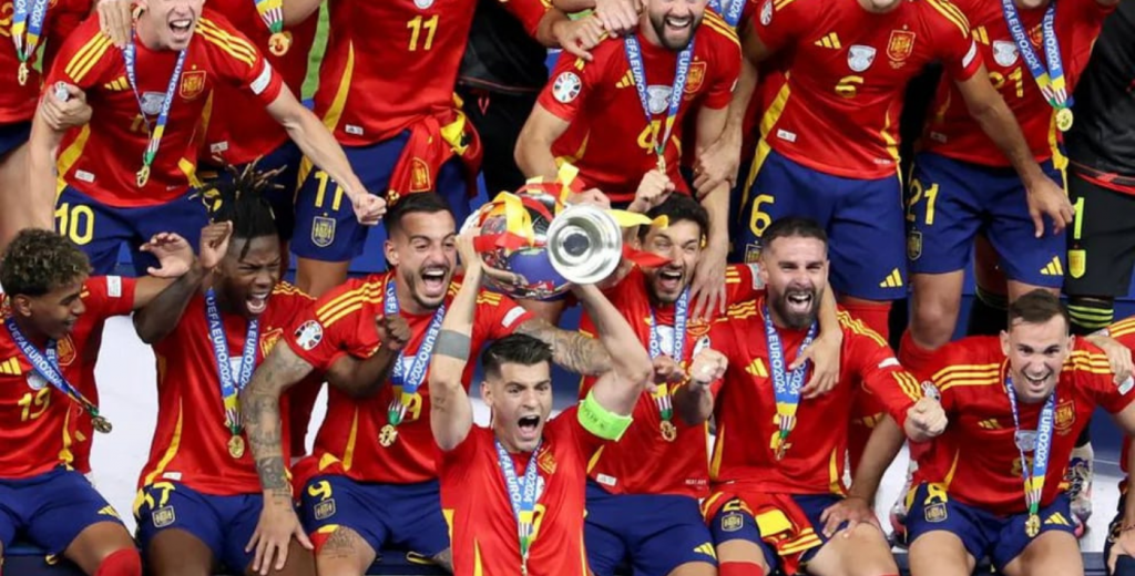 La rompi&oacute; en la Eurocopa con Espa&ntilde;a: la UEFA lo dej&oacute; fuera del 11 ideal