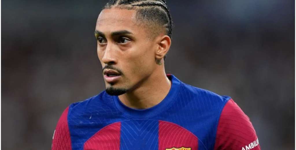 Un club de la Premier reaviva el interés por Raphinha: ofrecen 42 millones